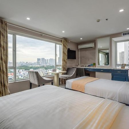 Cozrum Lux - The Arrivals Hotel Ho Chi Minh City Exterior photo