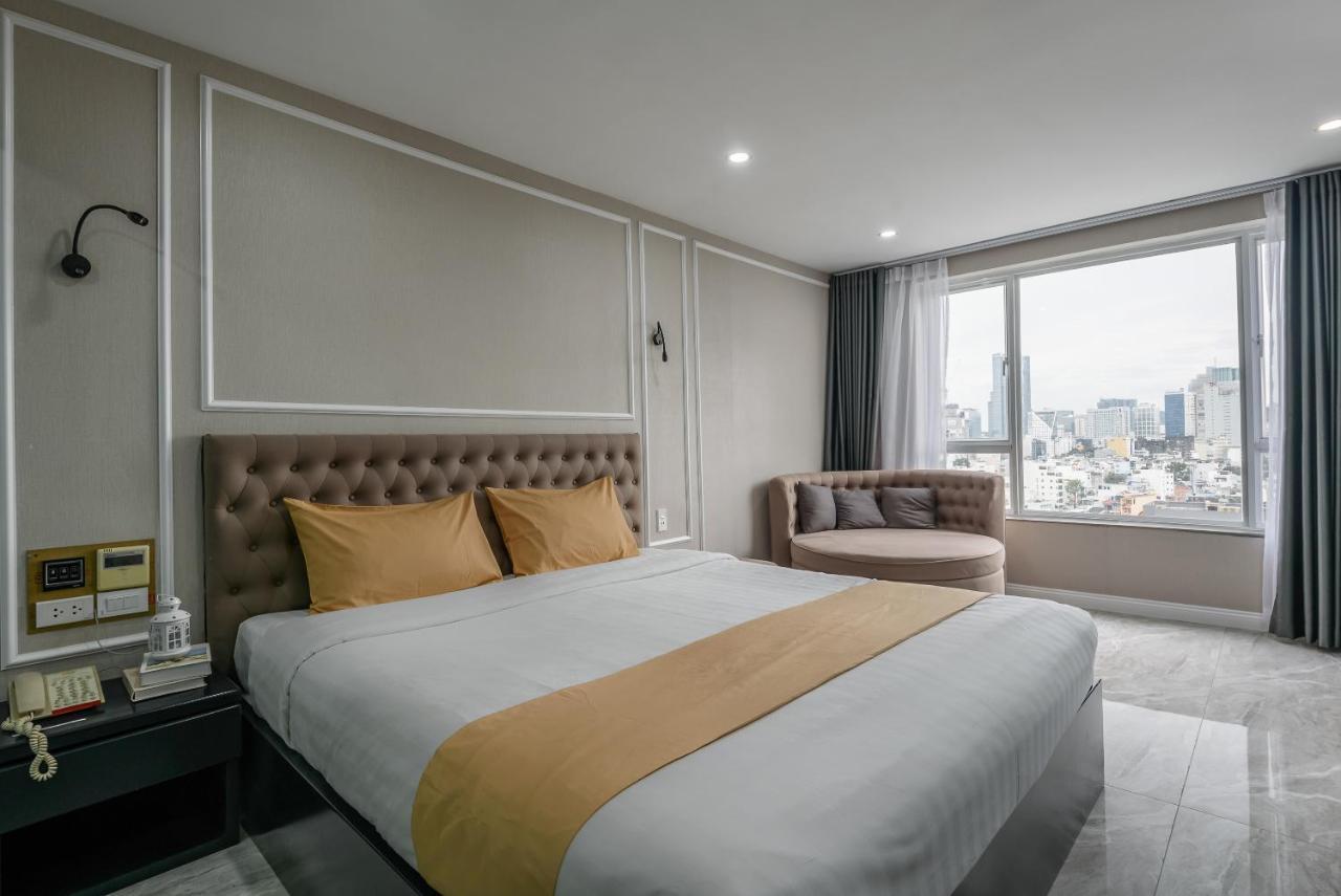 Cozrum Lux - The Arrivals Hotel Ho Chi Minh City Exterior photo