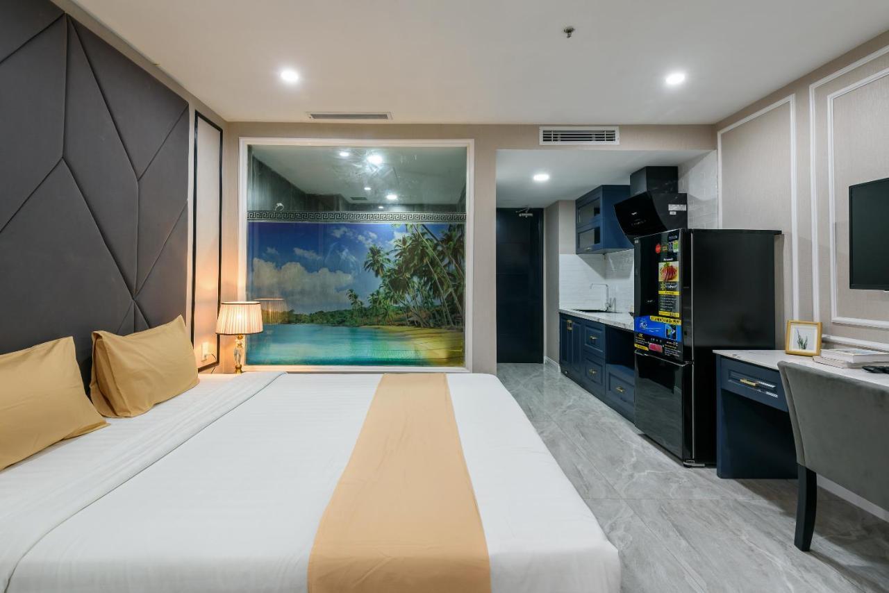 Cozrum Lux - The Arrivals Hotel Ho Chi Minh City Exterior photo